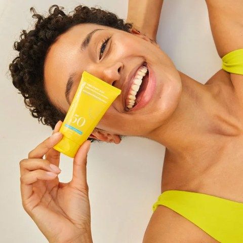 Crema Protectora Antiedad SPF5003